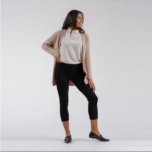 Betabrand Black Stretch Yoga Cropped Dress Pants Size Small